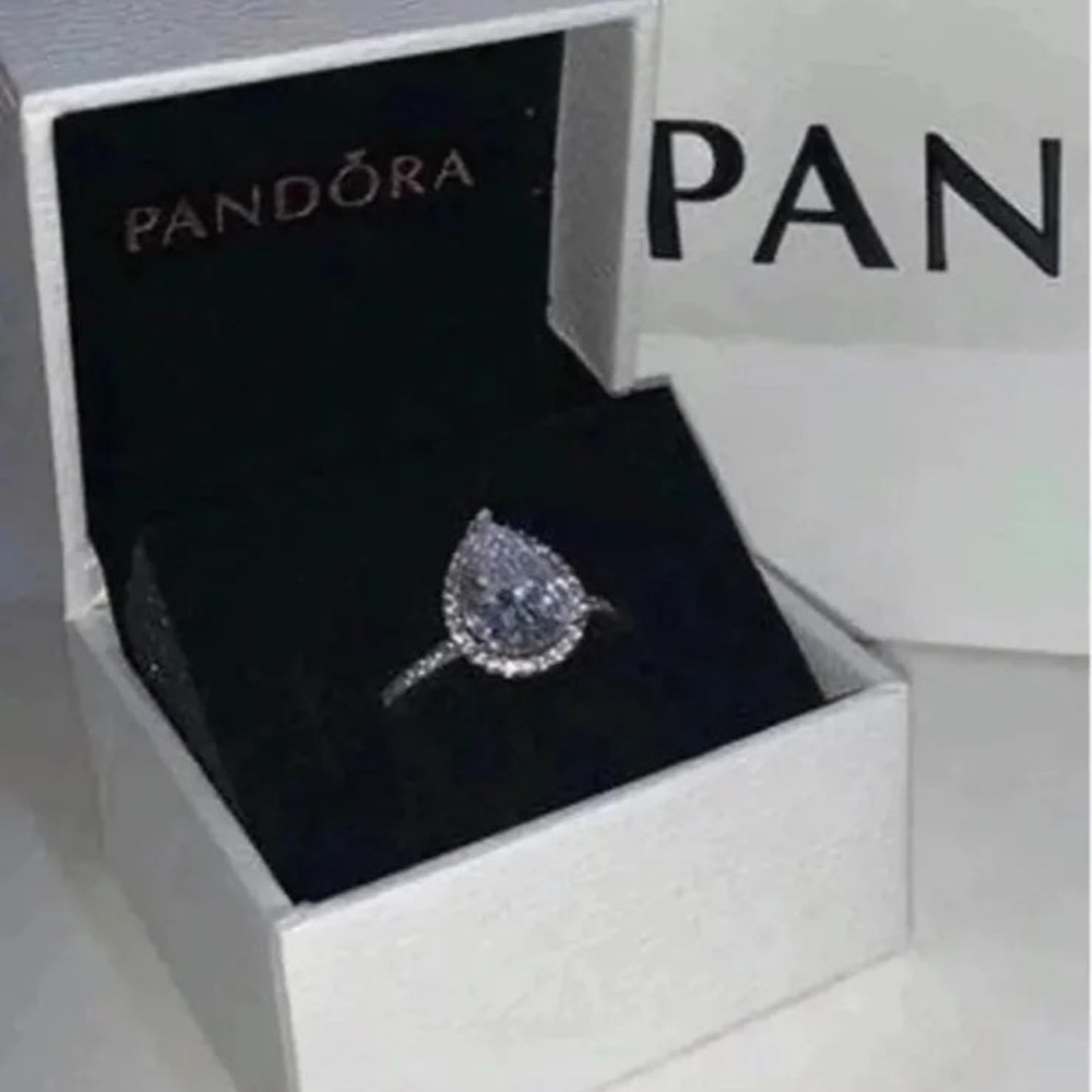 Size 6 PANDORA Sparkling Teardrop Halo Ring - Picture 3 of 8